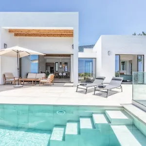 Casa Marina Deluxe Ii Villa