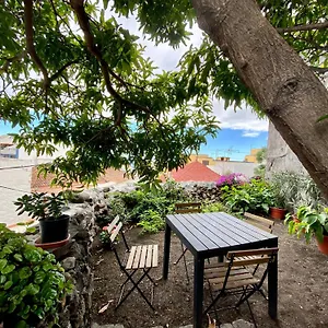 Secret Spot Santa Cruz Apartment